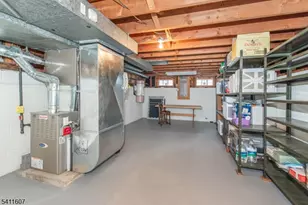 19 Trouville Dr, Parsippany, NJ 07054 - Photo 21