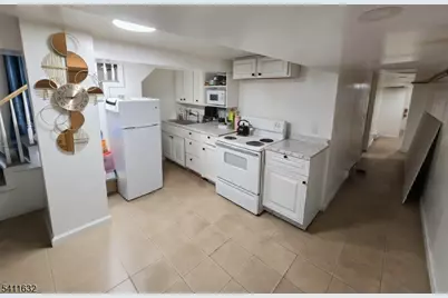 111 Ridgewood Ave, Newark, NJ 07108 - Photo 5