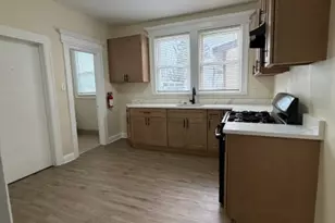 60 Vermont Ave, Newark, NJ 07106 - Photo 9