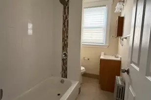 60 Vermont Ave, Newark, NJ 07106 - Photo 3