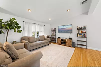 36 Nolans Point Rd, Jefferson Township, NJ 07849 - Photo 5