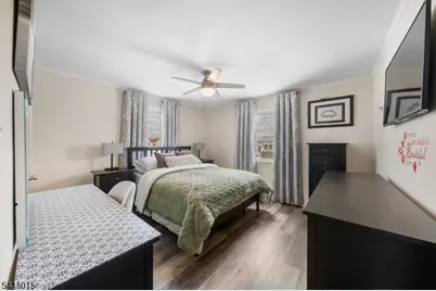 1218 Schmidt Ave, Union Township, NJ 07083 - Photo 9