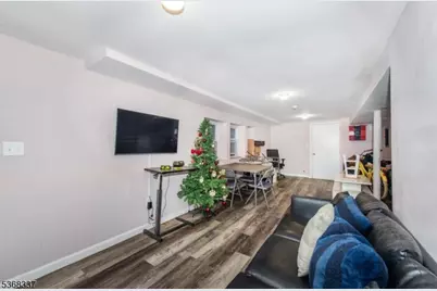 47 Washington Ave, Nutley, NJ 07110 - Photo 15