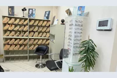 6110 Bergenline Ave, West New York, NJ 07093 - Photo 13