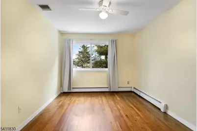 31 Independence Way, Rockaway Township, NJ 07866 - Photo 15