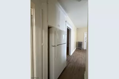 60 Vermont Ave #2, Newark, NJ 07106 - Photo 5