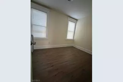 60 Vermont Ave #2, Newark, NJ 07106 - Photo 9