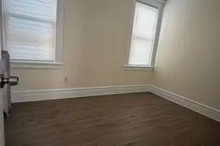 60 Vermont Ave, Newark, NJ 07106 - Photo 9