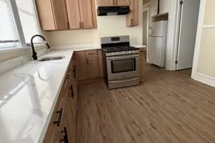 60 Vermont Ave, Newark, NJ 07106 - Photo 11