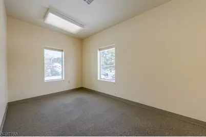 1000 Coventry Dr, Lopatcong Township, NJ 08865 - Photo 23