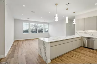 1722 Springfield Ave #402, Maplewood Twp., NJ 07040 - Photo 9