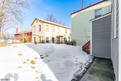 209 Taylor St, Orange, NJ 07050 - Photo 15