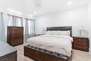 209 Taylor St, Orange, NJ 07050 - Photo 9