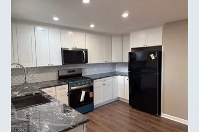 138 Ellen St, Franklin Township, NJ 08873 - Photo 7