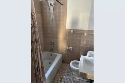 86 Center St #2R, Clifton, NJ 07011 - Photo 9