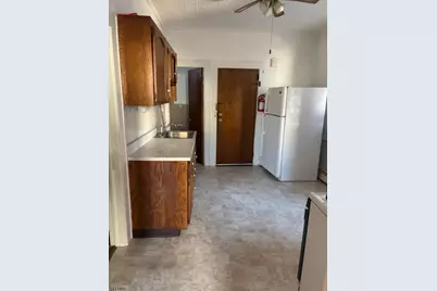 86 Center St #2R, Clifton, NJ 07011 - Photo 3