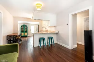 19 Pinecrest Terrace, Wayne, NJ 07470 - Photo 5