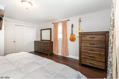 19 Pinecrest Ter, Wayne, NJ 07470 - Photo 25