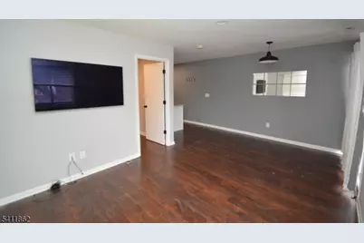 3 Sugar Loaf Ct #6, Vernon, NJ 07462 - Photo 5