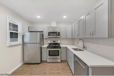 30 Linden Ave #1, East Orange, NJ 07018 - Photo 9