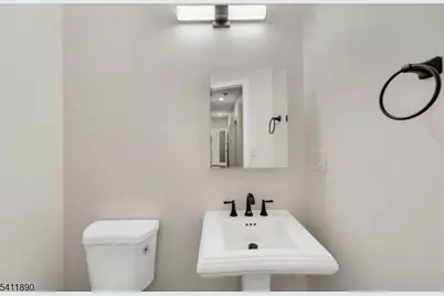 30 Linden Ave #1, East Orange, NJ 07018 - Photo 19