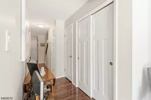 16 Quincy Ln, West Milford, NJ 07480 - Photo 5