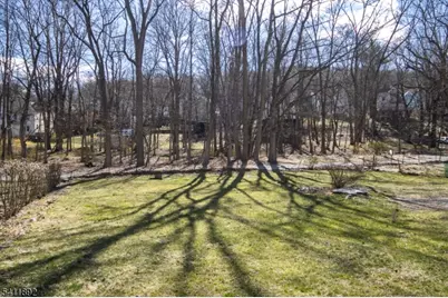 48 Budd St, Morristown, NJ 07960 - Photo 9