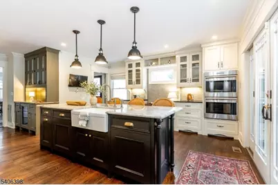 25 Ridgewood Ter, Maplewood, NJ 07040 - Photo 15