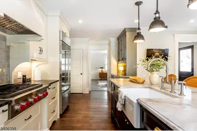 25 Ridgewood Ter, Maplewood, NJ 07040 - Photo 19