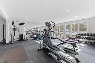 2108 Schindler Ln, Wayne Twp., NJ 07470 - Photo 23