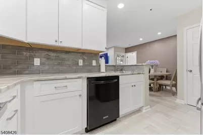 2108 Schindler Ln, Wayne Twp., NJ 07470 - Photo 9