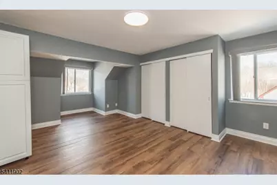 56 Woods Edge Dr, Roxbury Township, NJ 07876 - Photo 15