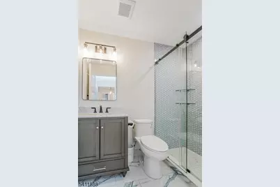 501 9th St #303, Hoboken, NJ 07030 - Photo 17