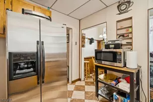 7 Wolf Pl, Irvington, NJ 07111 - Photo 11