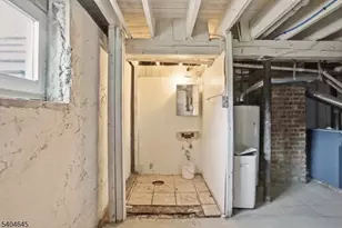 207 Brighton Ave, East Orange, NJ 07017 - Photo 23