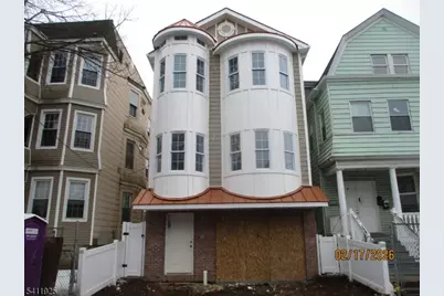 68 Lindsley Ave, Newark, NJ 07106 - Photo 1