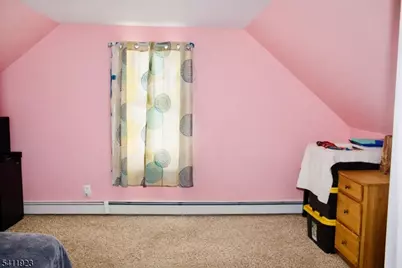 17-19 Dupont St, North Plainfield, NJ 07060 - Photo 5