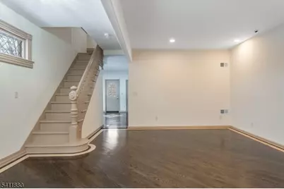 302 Walnut Ave, Cranford Township, NJ 07016 - Photo 9