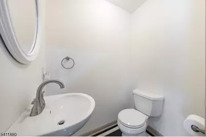302 Walnut Ave, Cranford Township, NJ 07016 - Photo 17