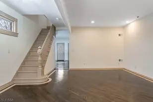 302 Walnut Ave, Cranford Township, NJ 07016 - Photo 9