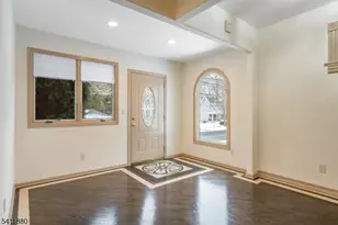 302 Walnut Ave, Cranford Township, NJ 07016 - Photo 5