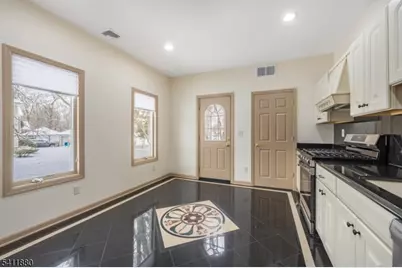 302 Walnut Ave, Cranford Township, NJ 07016 - Photo 15