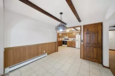 13 Iroquois Ave, Parsippany, NJ 07034 - Photo 9