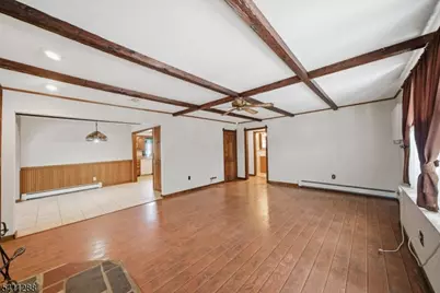 13 Iroquois Ave, Parsippany, NJ 07034 - Photo 3