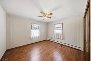 13 Iroquois Ave, Parsippany, NJ 07034 - Photo 15