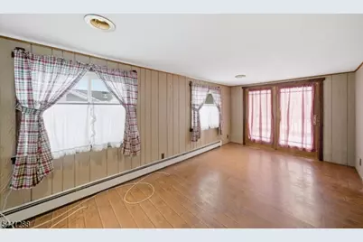 13 Iroquois Ave, Parsippany, NJ 07034 - Photo 27