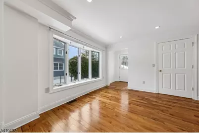 17 Maple Ave, West Orange Township, NJ 07052 - Photo 9