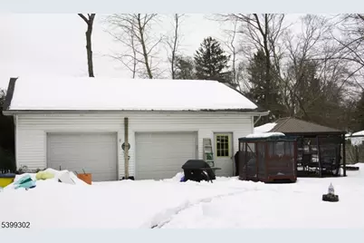 29 Forest Rd, Mount Olive, NJ 07828 - Photo 17
