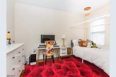 190 Hillside Ave, Glen Ridge, NJ 07028 - Photo 17