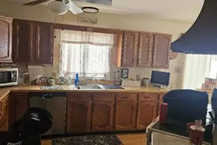 10 Cedar Ave, Stafford Township, NJ 08050 - Photo 9